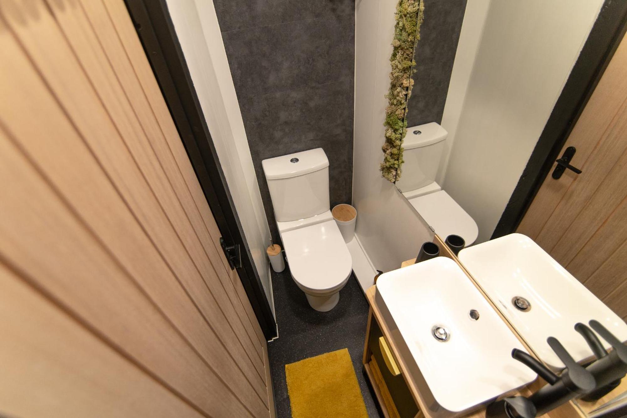 Luxury Bumblebee Cottage Frome Longleat Aqua Sana Bath Dog Freendly ภายนอก รูปภาพ